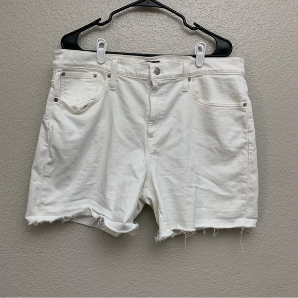 J. Crew Factory Women’s Classic Denim Short in White Plus Size 32 - Picture 1 of 5